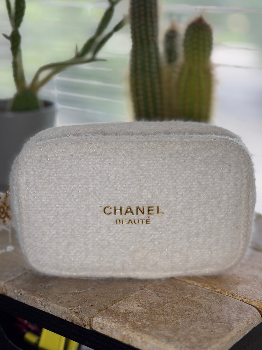 CHANEL Beauté Cream Bouclé Cosmetic Bag
